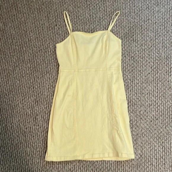 yellow denim dress h&m Super cute H&M Divided yellow denim dress
